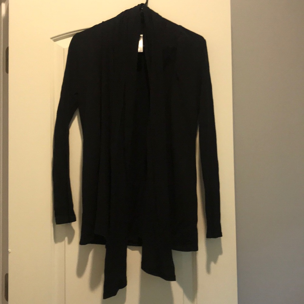 Fabletics workout cover up